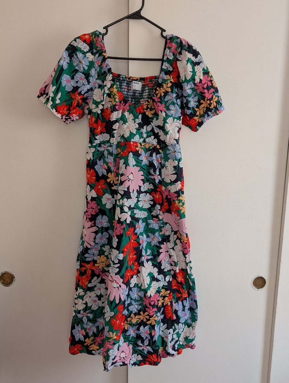 Old Navy Size Medium Petite Floral Puff-Sleeve Midi Dress With Pockets Cotton